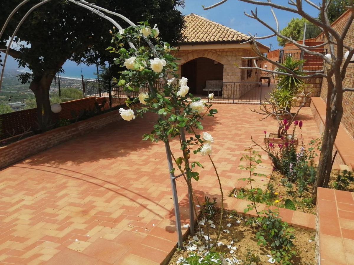 Villa Verde เชฟาลู ภายนอก รูปภาพ