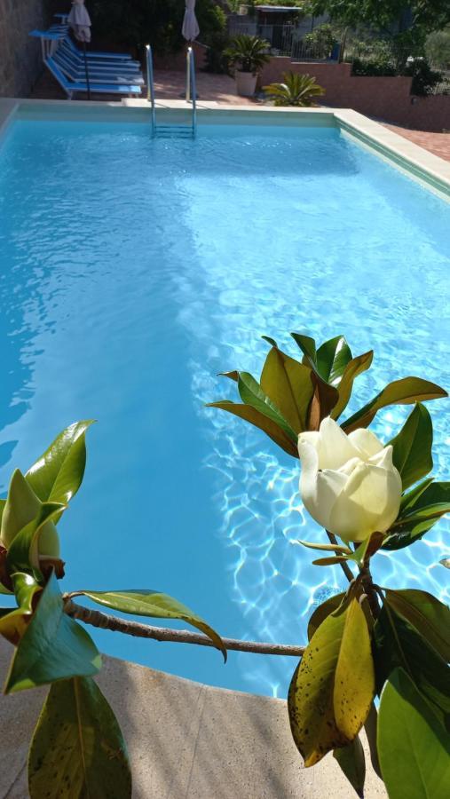 Villa Verde เชฟาลู ภายนอก รูปภาพ